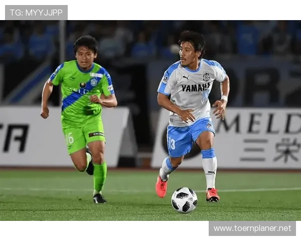 大阪主场战斗力爆表，J1联赛表现稳健引人关注